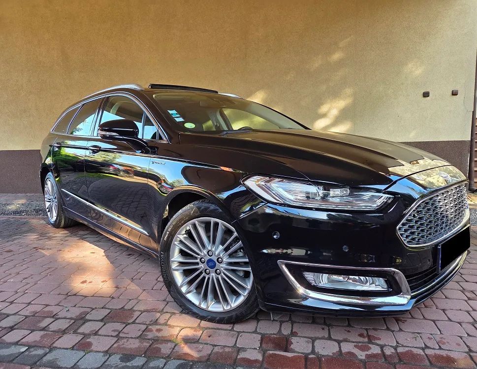 Ford Mondeo Mk5 (2014-) 2.0 TDCi Bi-Turbo PowerShift-Aut Vignale 2017