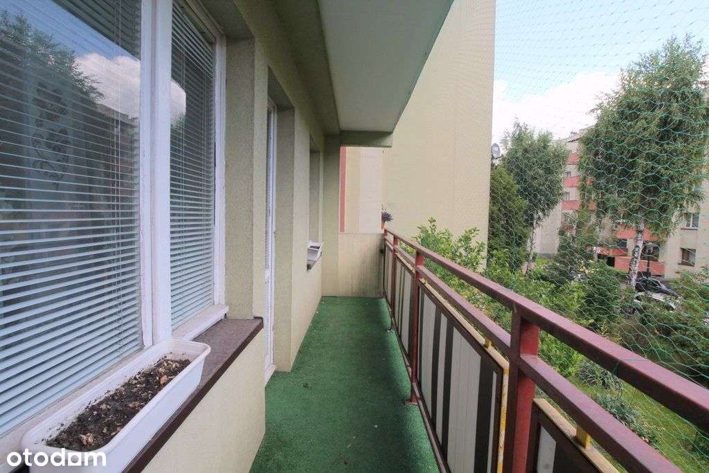 Duże mieszkanie do własnej aranżacji.-14