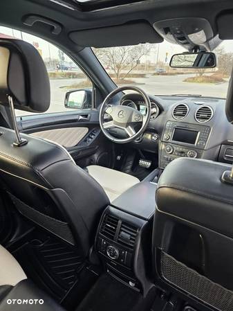 Mercedes-Benz GL 350 CDI BlueEff - 14