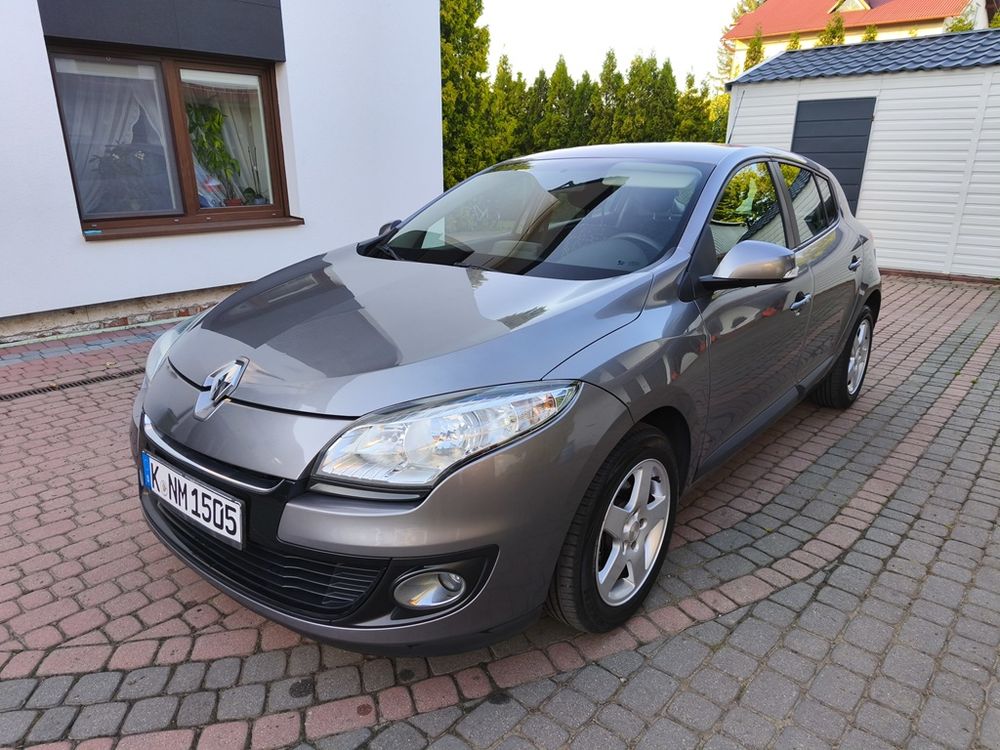Renault Megane III (2008-2016) 1.6 16V 110 TomTom Edition 2012