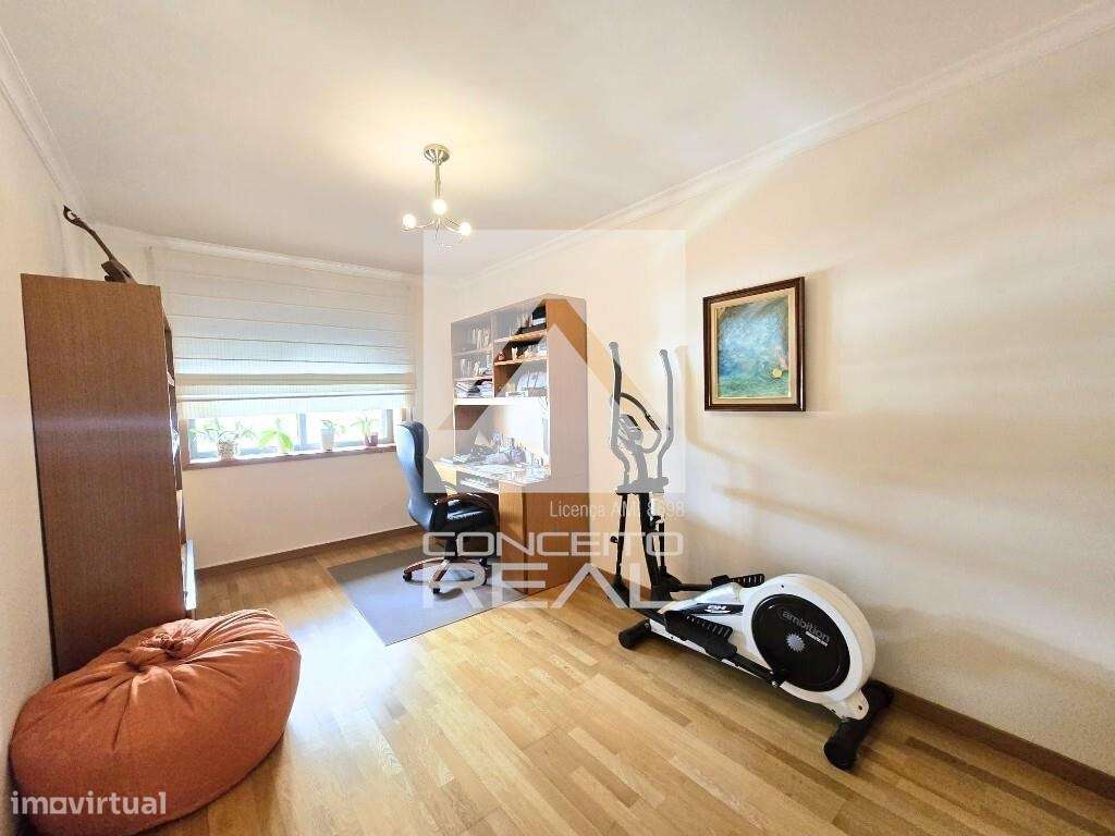 Apartamento T3 - Ermesinde (Centro)-13