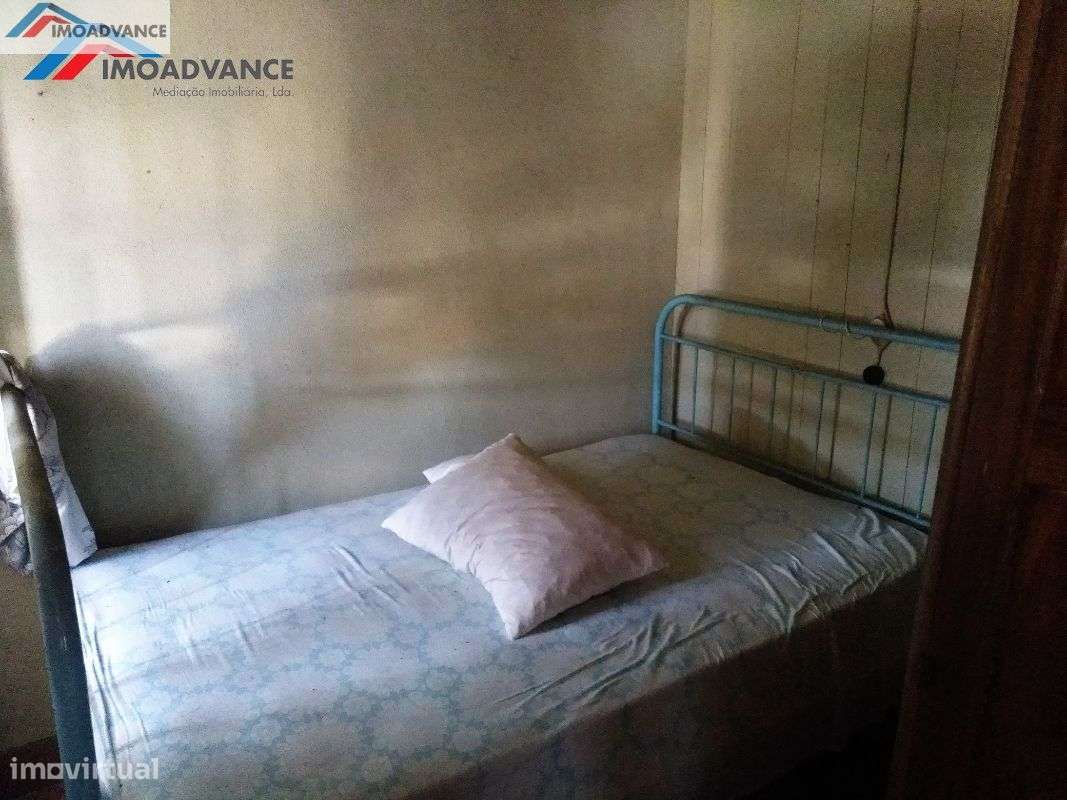 Moradia M4 para Reabilitar situada a 14 kms de Coimbra-9