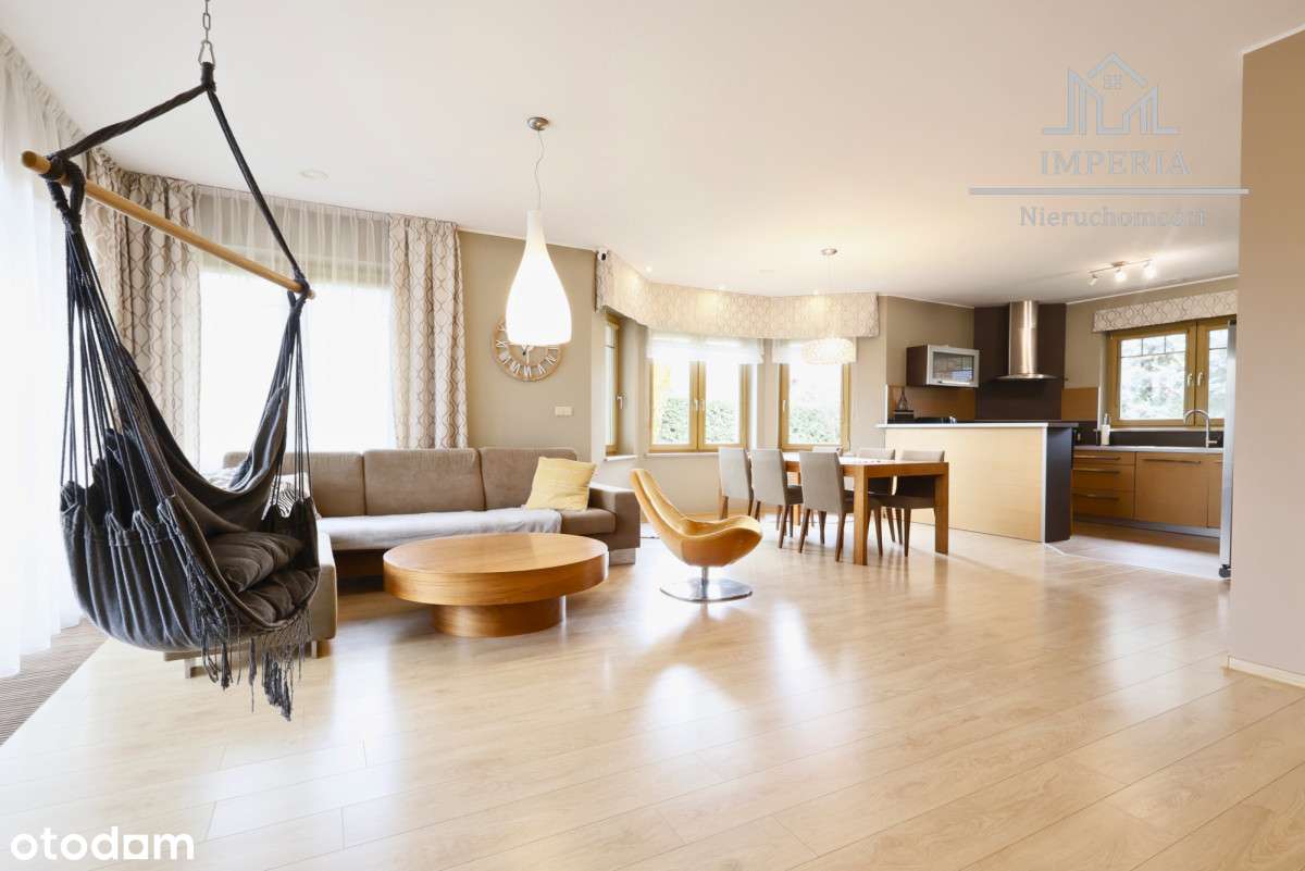 Dom 220 m² Zblewo – wysoki standard, ogród, garaż-0