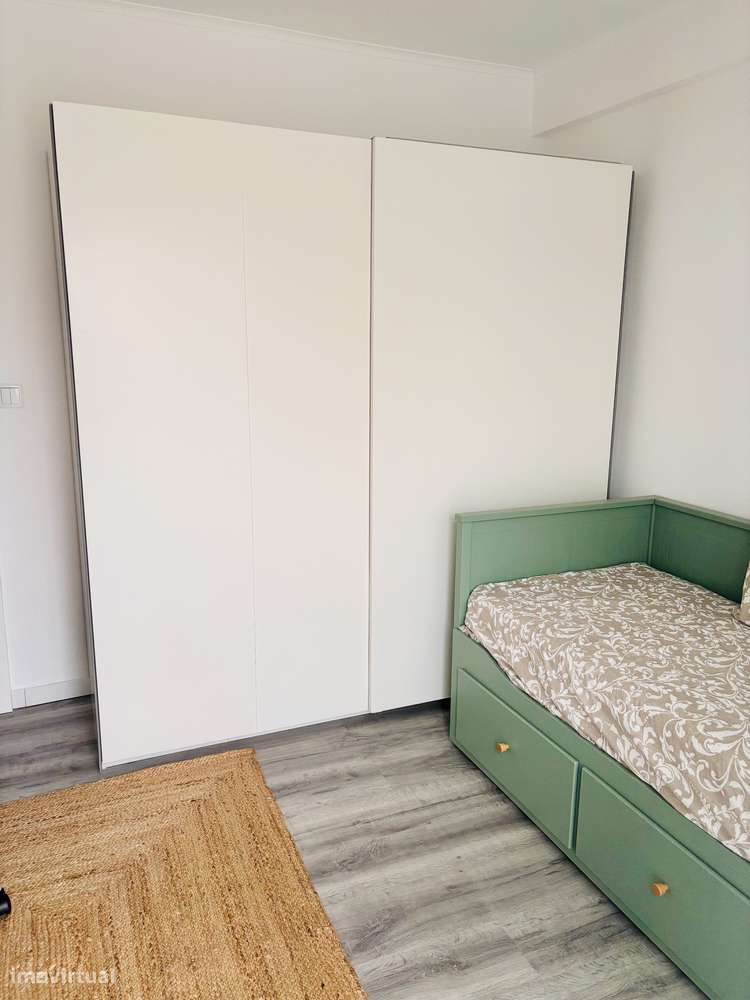 Quarto com cama de casal para uma pessoa - Grande imagem: 4/12