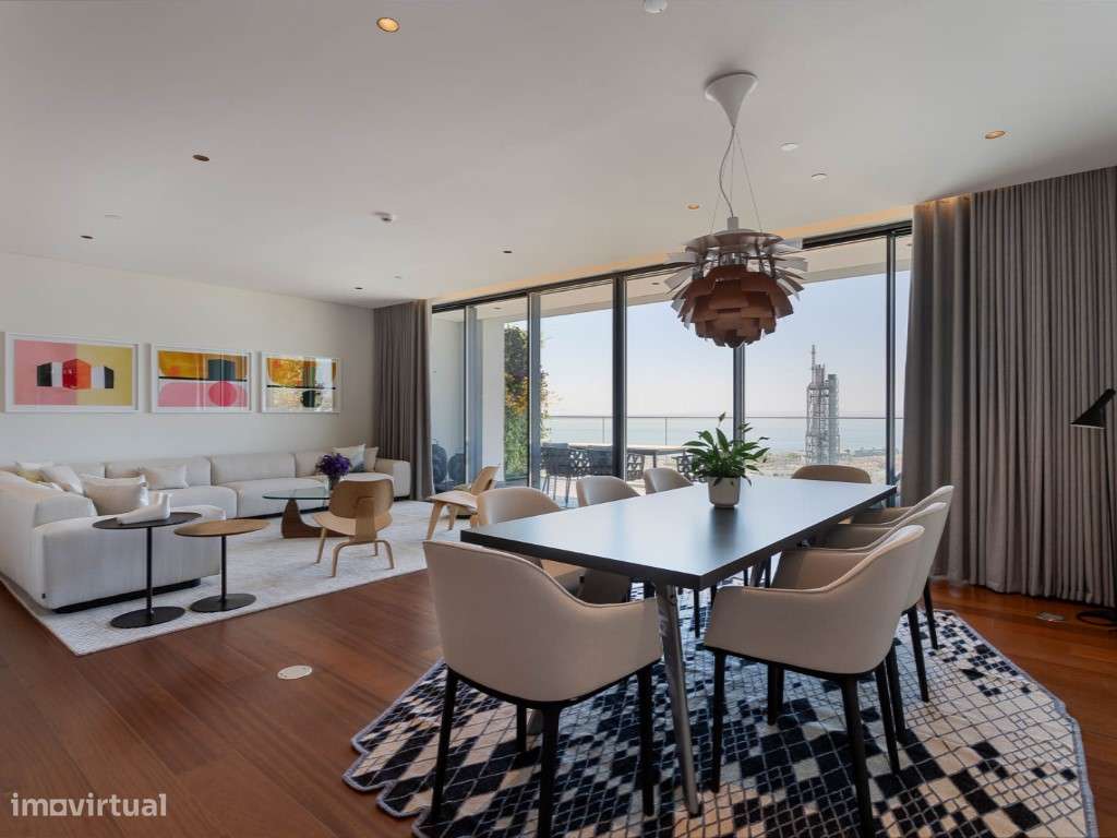 Penthouse T3+1 com varanda e vistas panorâmicas a minutos do rio Tejo - Grande imagem: 4/52