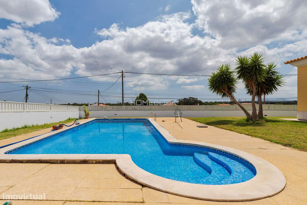 Moradia c/ 354 m² | Lote 1130 m² | Piscina e Jardim em Brejos do Assa-36