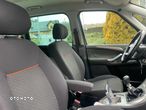 Ford Galaxy 2.0 TDCi DPF Business Edition - 19