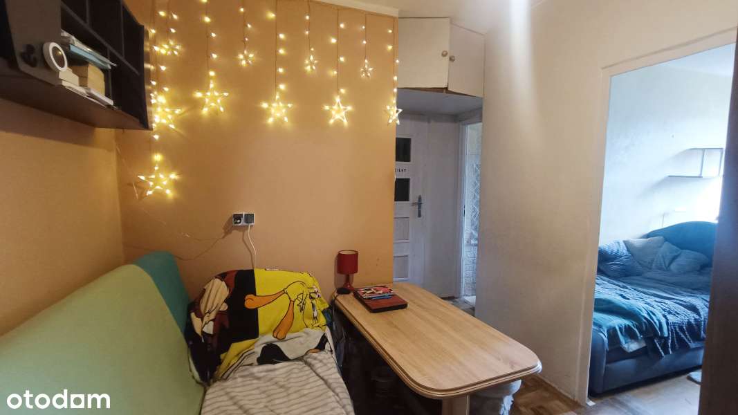 Os. Kopernika! 2 pokoje- do remontu! Piwnica/ Parking! - Pełny obrazek: 2/9