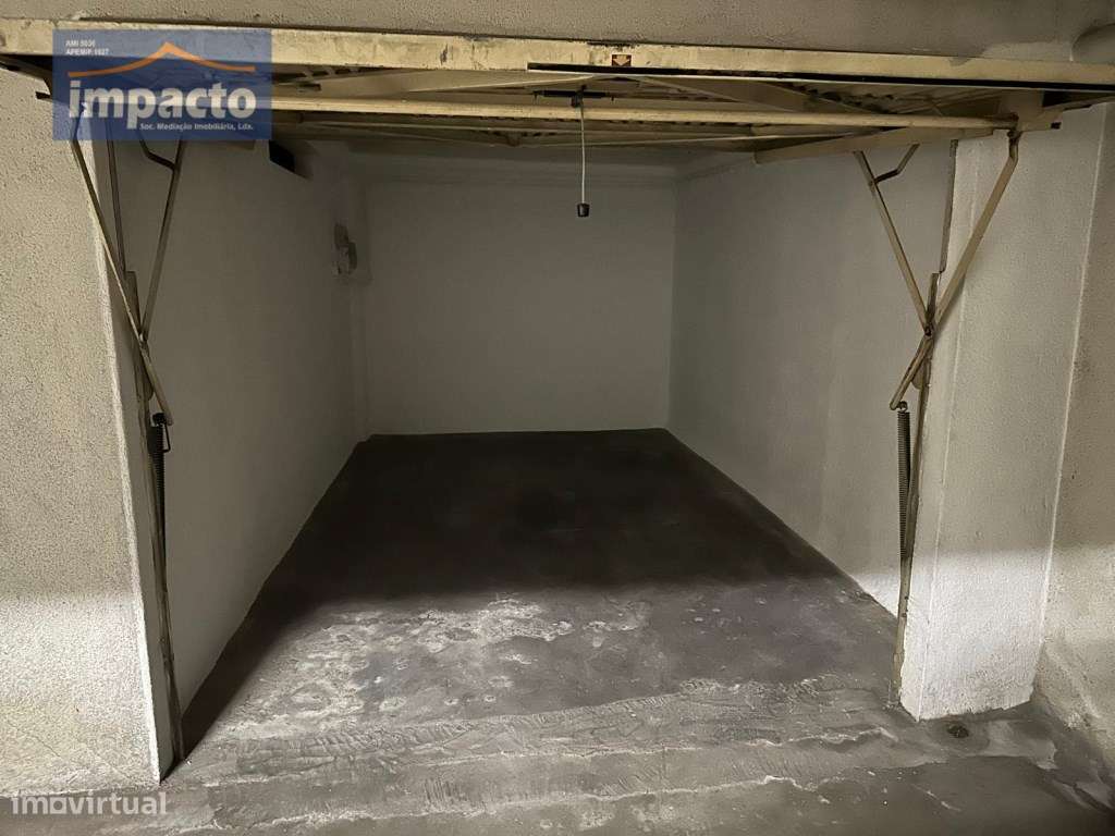 Garagem para 1 viatura, Alverca - Grande imagem: 4/6