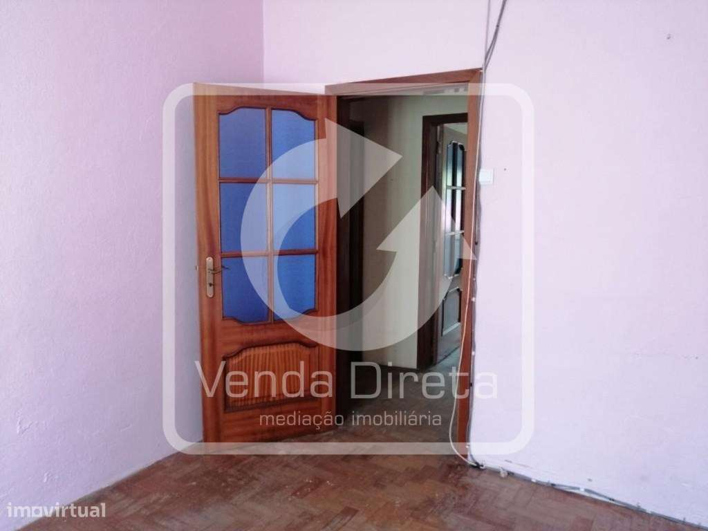 Moradia T7 com 4 pisos e garagem em Mouriscas - Abrantes.-22