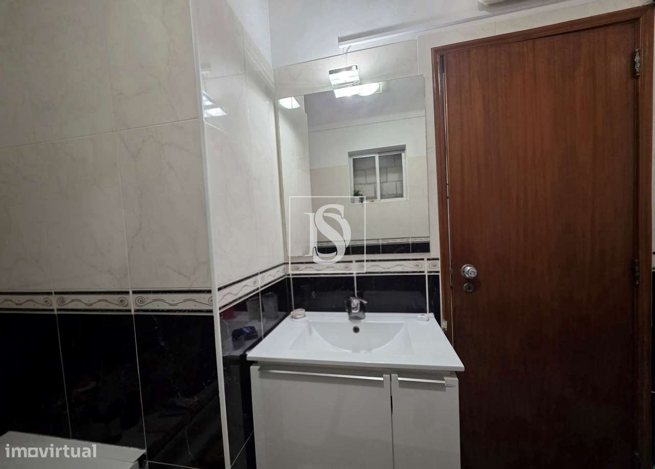 Apartamento T3 no centro de Fafe-8