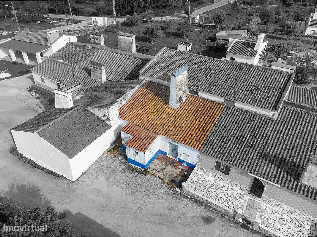 Moradia T2 para venda - Grande imagem: 3/28