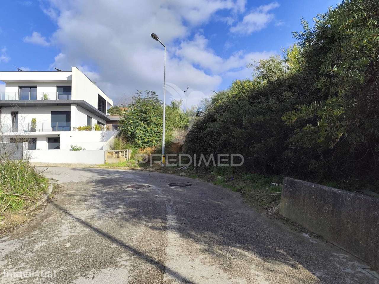 Terreno com projecto aprovado - Grande imagem: 5/6