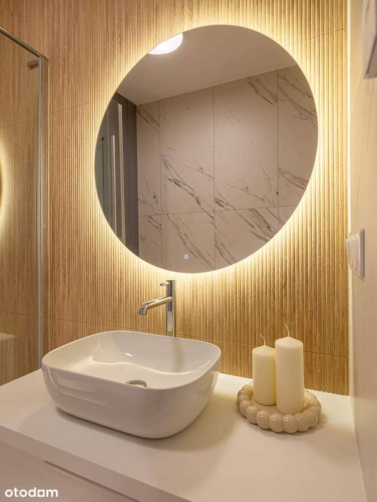 Apartament z ogródkiem i 2 m. parkingowymi-12