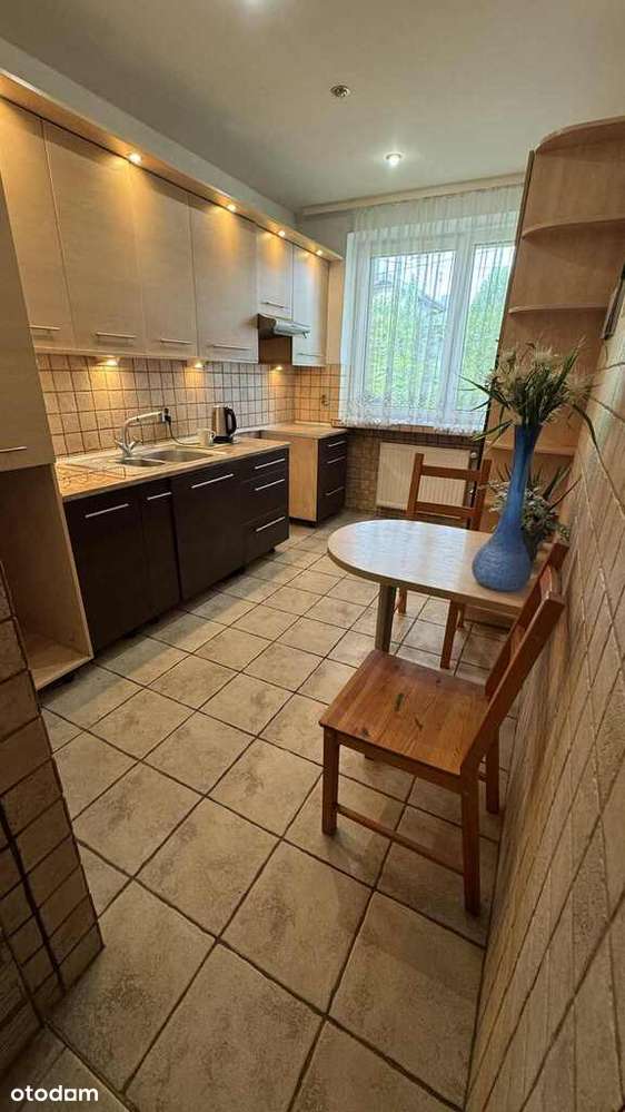 dom w zabudowie bliźniaczej - okol. Brzezińskiej-0