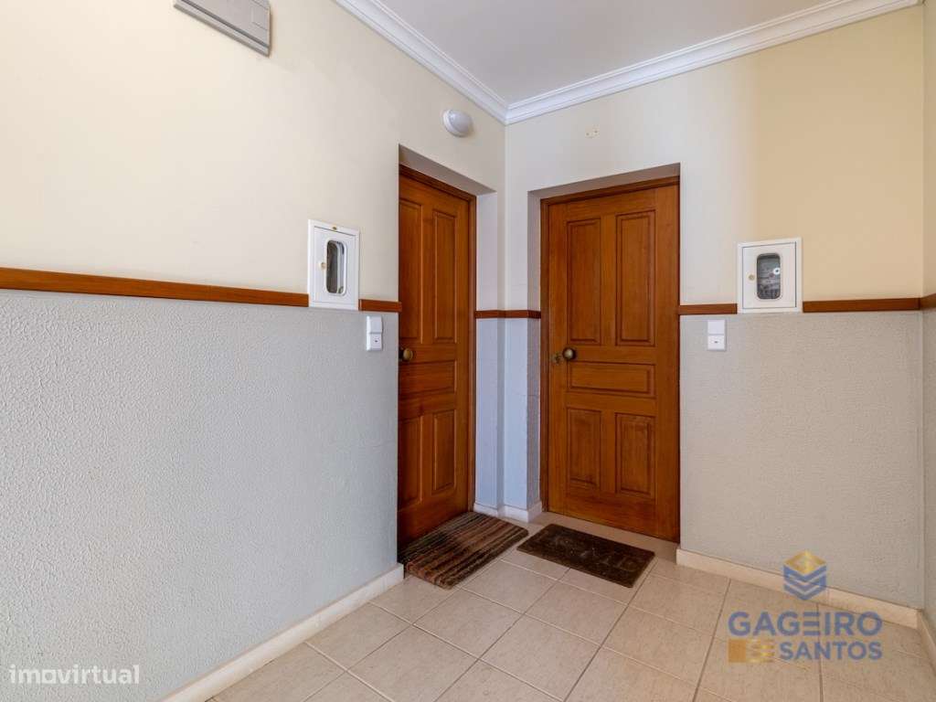 Apartamento T1 com garagem fechada a 950 metros da praia de Salir d...-15