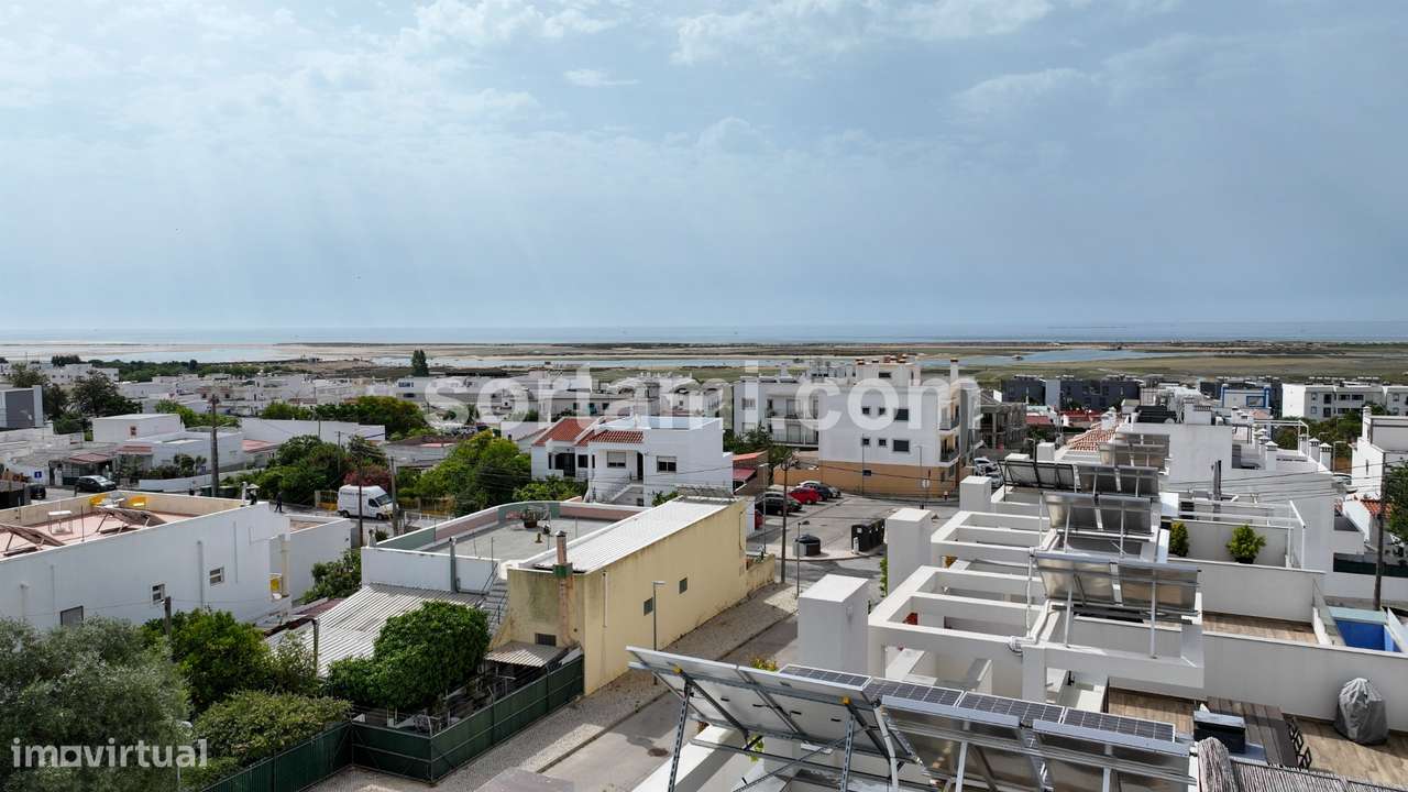 Moradia em Banda T3 Venda em Moncarapacho e Fuseta,Olhão - Grande imagem: 2/38