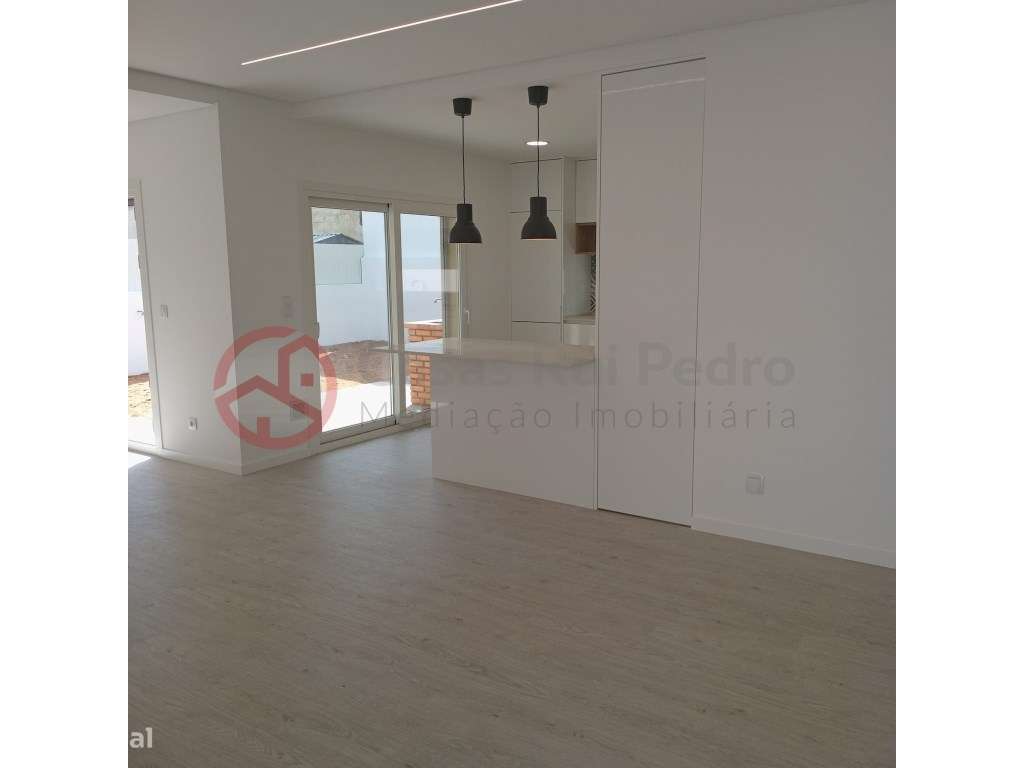 Moradia Geminada T3+1 PRONTA A HABITAR - Grande imagem: 5/44