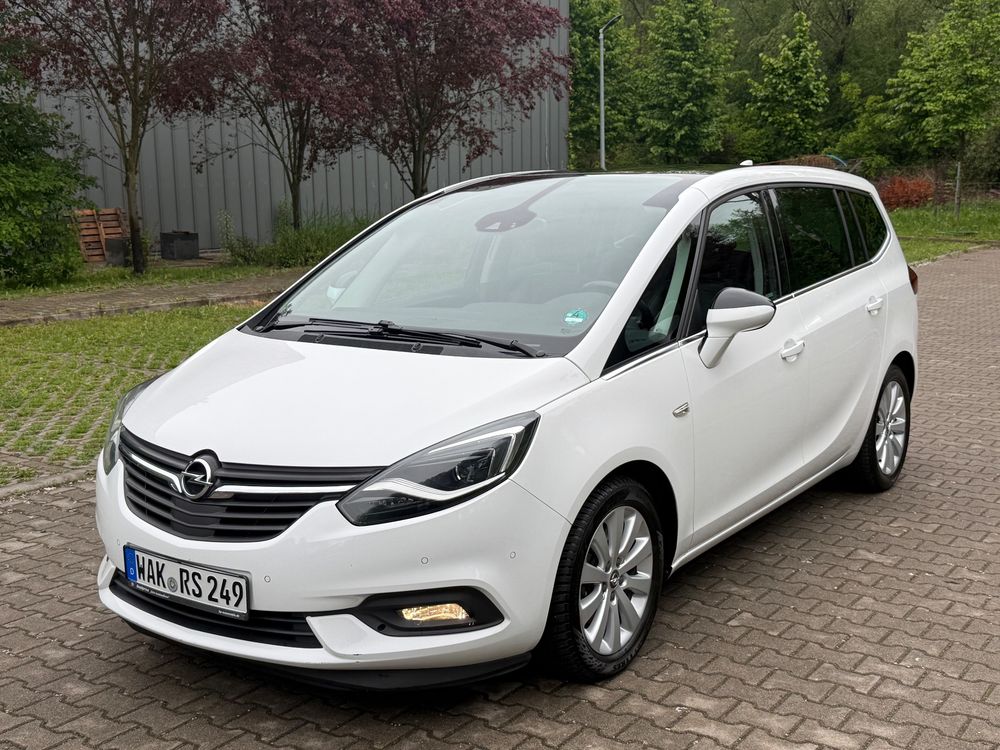 Opel Zafira C 1.6 T SIDI Cosmo 2017