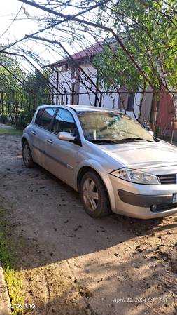 Renault Megane II Sedan 1.6 Influence - 1