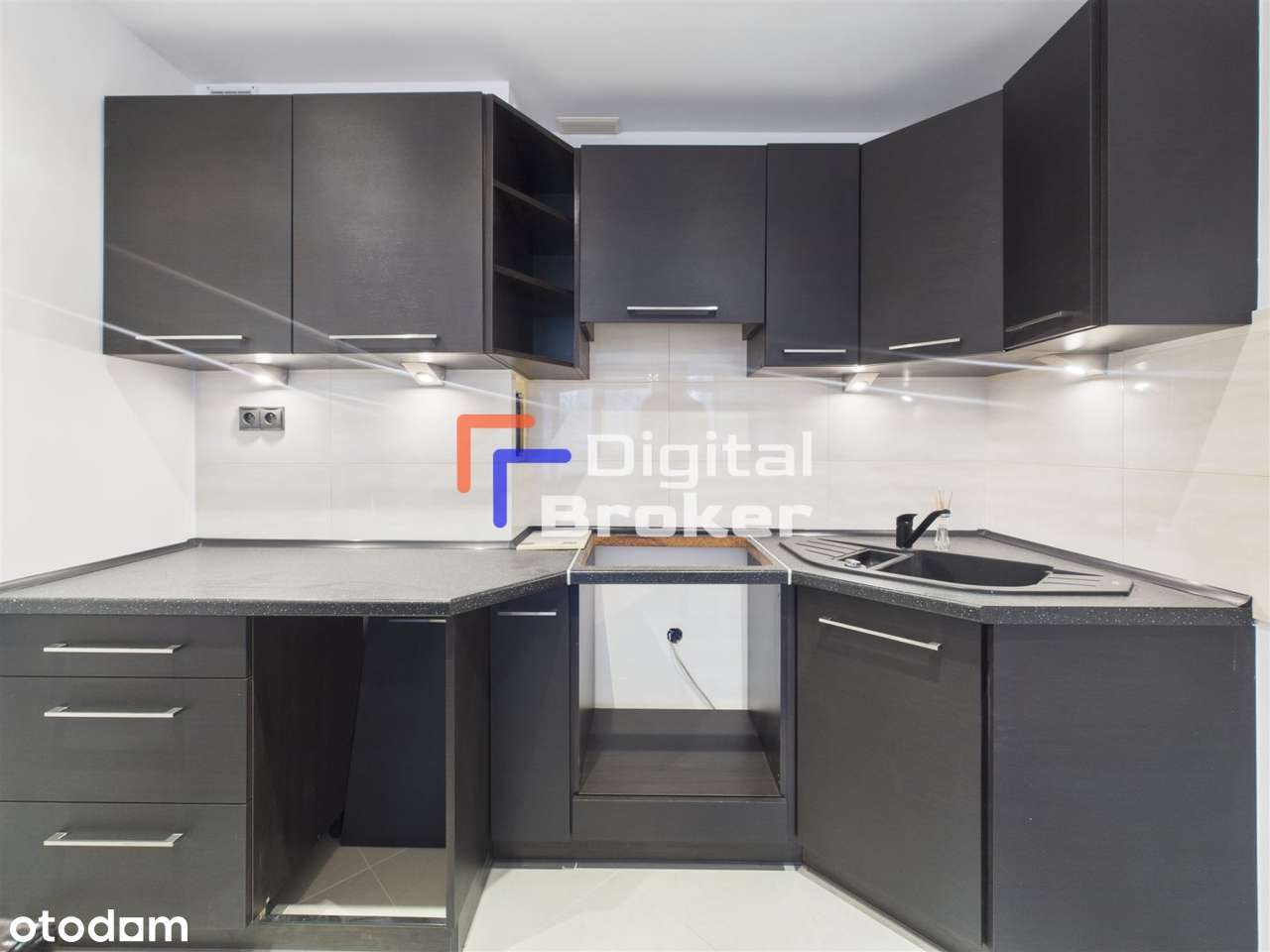 ⭐ 37,5 m2.⭐️ cicho i zielono⭐️ balkon, piwnica ⭐️ - Pełny obrazek: 3/15