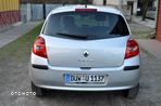 Renault Clio 1.2 16V 75 Collection - 9