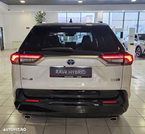 Toyota RAV4 Plug-in-Hybrid - 5