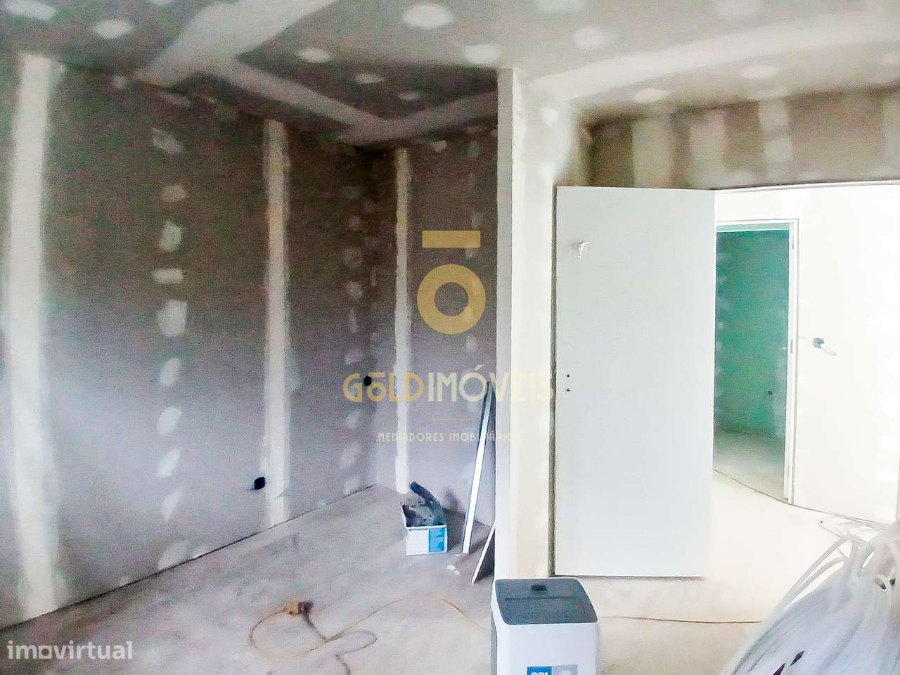 Moradia para Restaurar T4 Venda em Frazão Arreigada,Paços de Ferreira - Grande imagem: 5/21