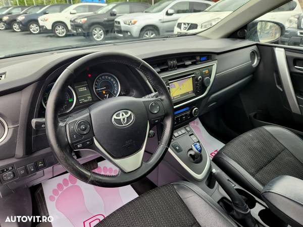 Toyota Auris - 5