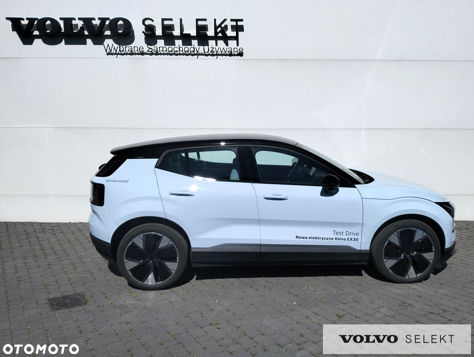 Volvo EX30 - 4