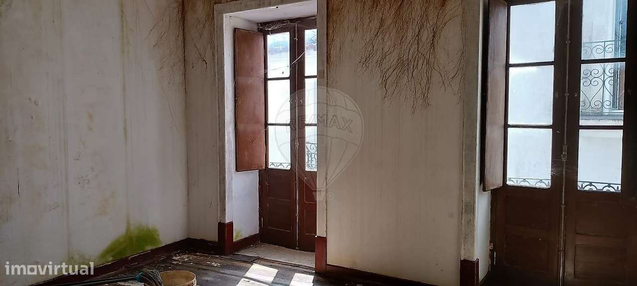 Moradia T21 para venda-8