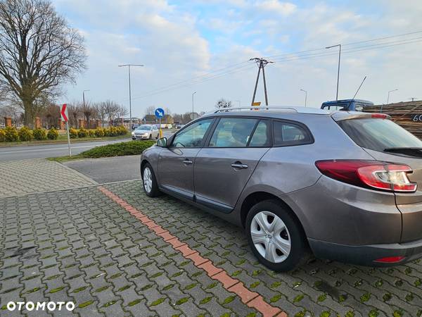 Renault Megane 1.5 dCi Dynamique - 3