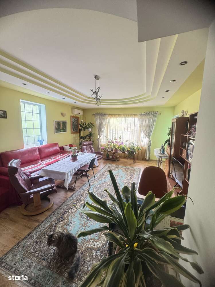 Casa de vanzare KM 4-5 D+M - Imagine principală: 3/20