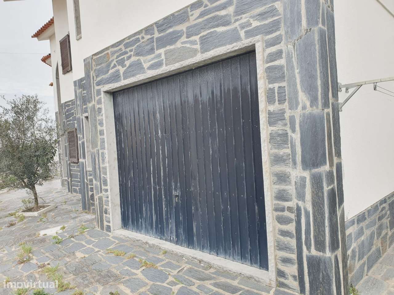 GRANDE MORADIA T5 CENTRO DE TORRES VEDRAS - Grande imagem: 5/47