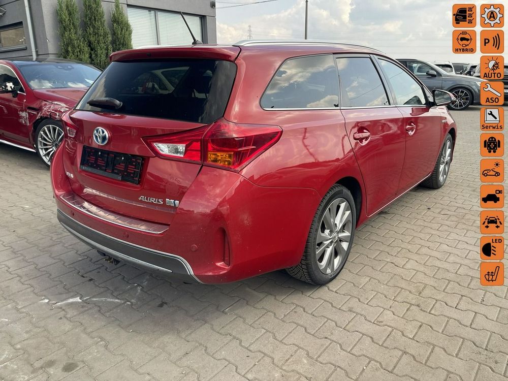Toyota Auris II (2012-) 1.8 VVT-i Automatik Style Selection 2015