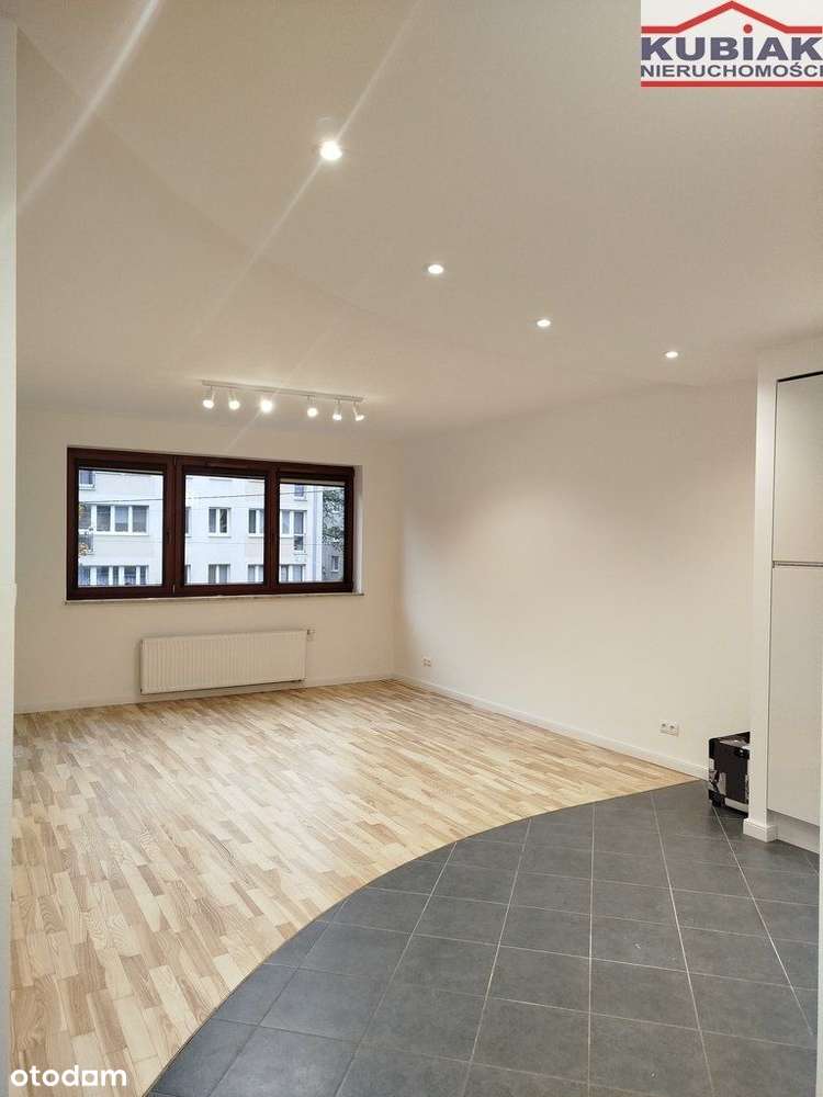 Pruszków centrum 2009r. po gen. remoncie Już Wolne-4