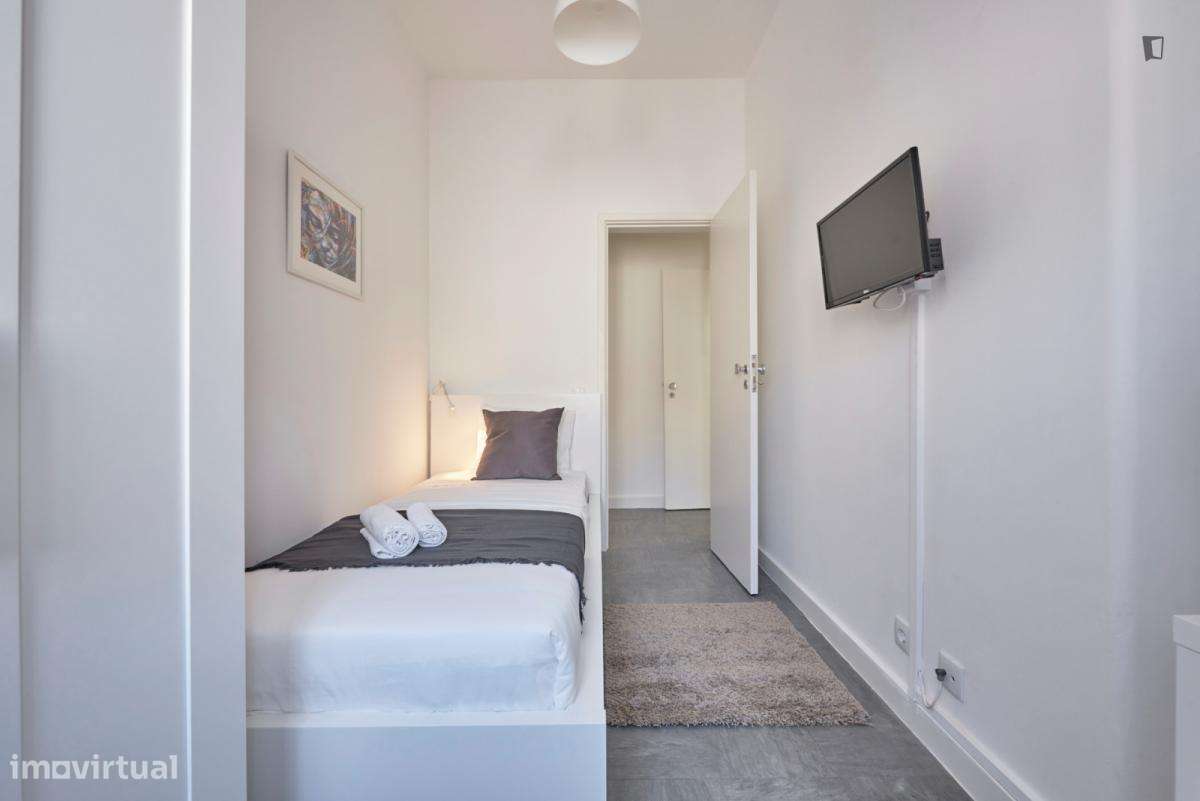 Quarto - localizado em Picoas Lisbon - Grande imagem: 3/18