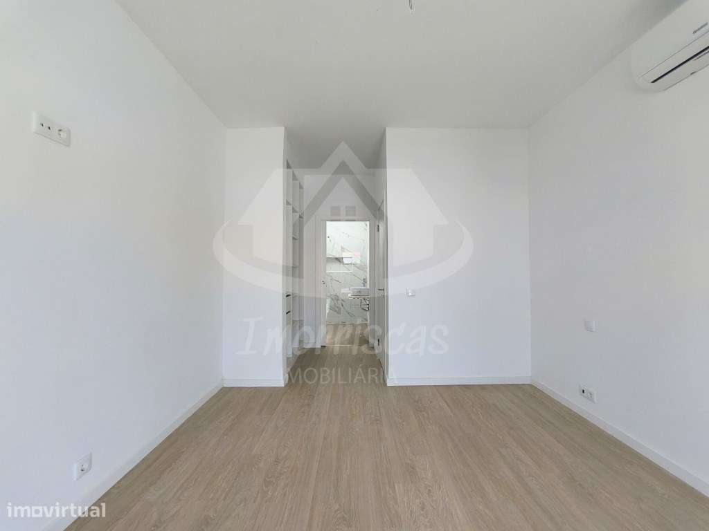 Moradia térrea V3 com piscina e excelente localização no Alto do Ín...-26