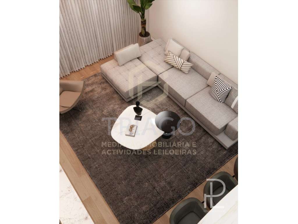 Fantástico Apartamento T3 com Varanda-8