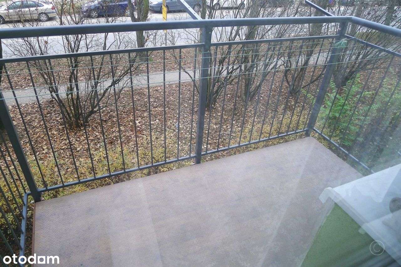 32,3m2 2p+kuchnia 1piętro duży balkon Baczyńskiego-11