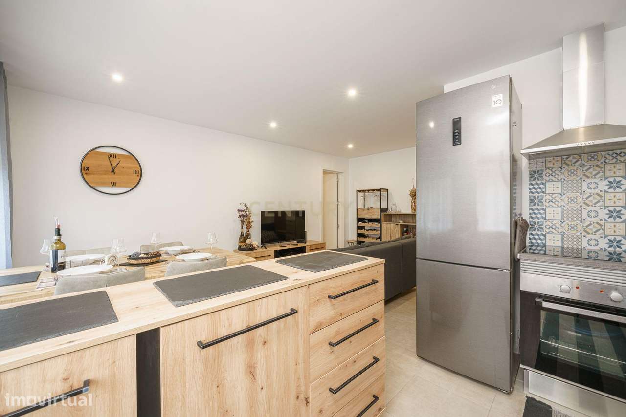 Excelente Oportunidade! T2 com Logradouro | 61m² | Rés-do-Chão | Total-7