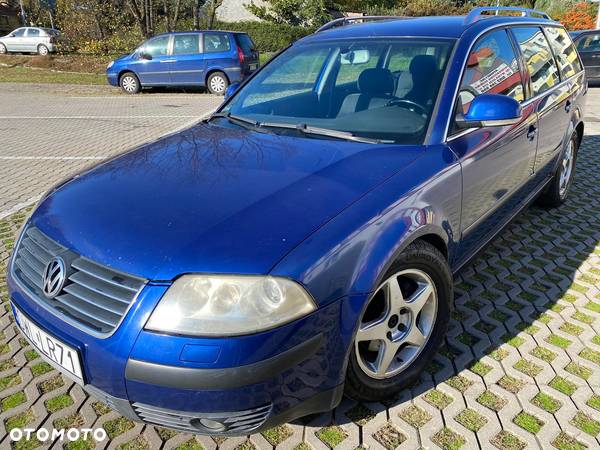 Volkswagen Passat - 2