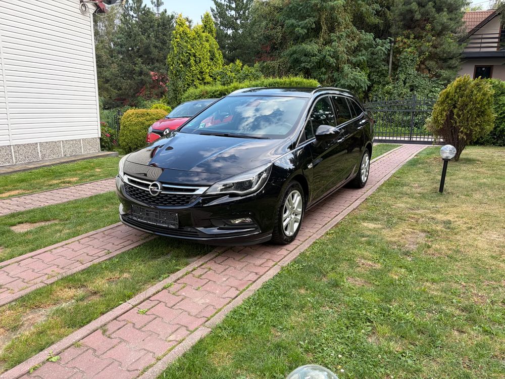 Opel Astra K (2015-2021) 1.4 Turbo Dynamic 2017