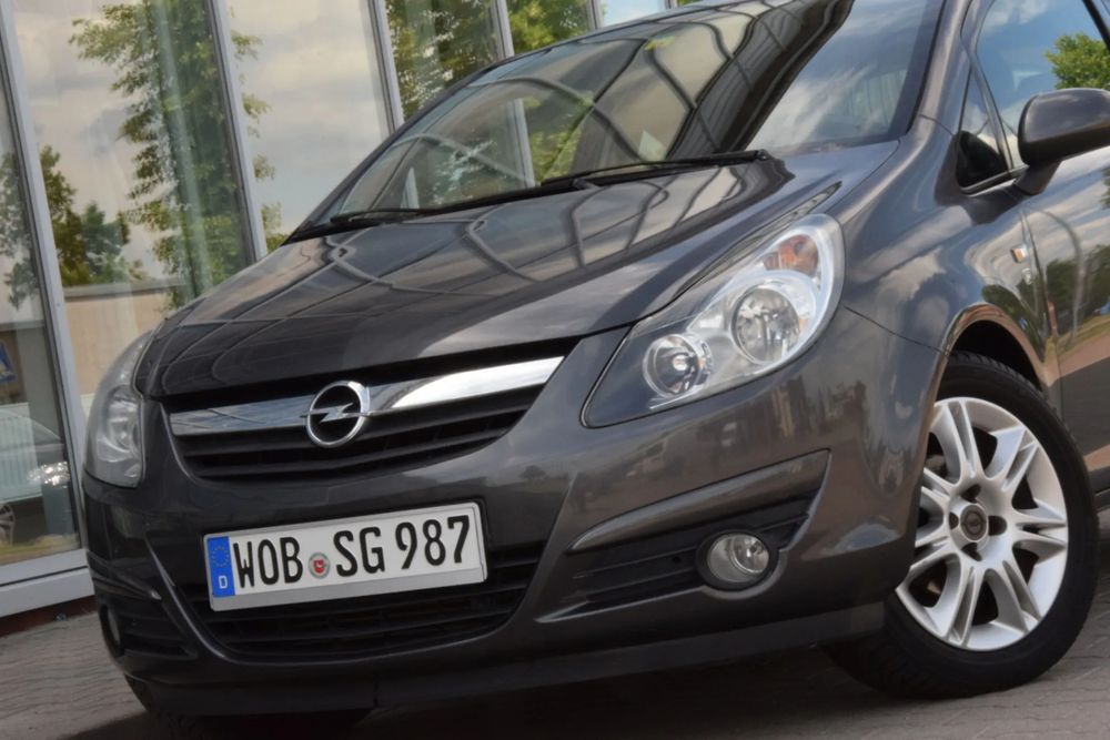 Opel Corsa D 1.3 CDTI DPF 150 Jahre 2011