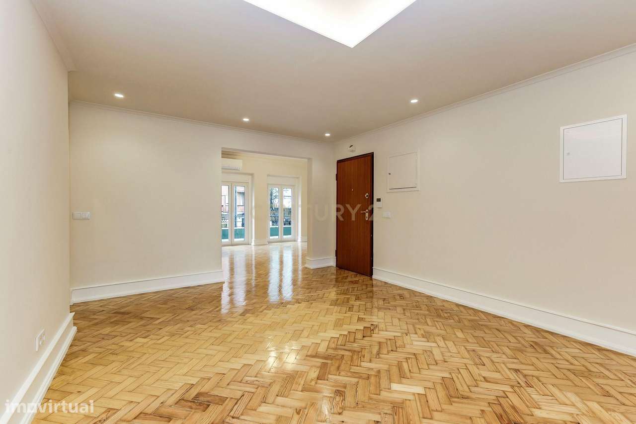 T3 RENOVADO, EM PLENA AV. DE ROMA - Grande imagem: 4/26