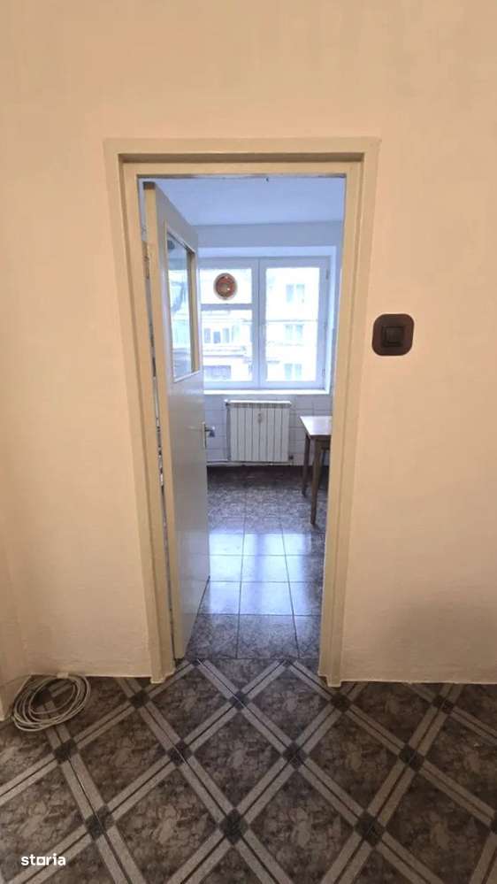 Apartament 3 camere, semidecomandat – etaj 1/4 – Micro 17 (Tiglina 4)-6