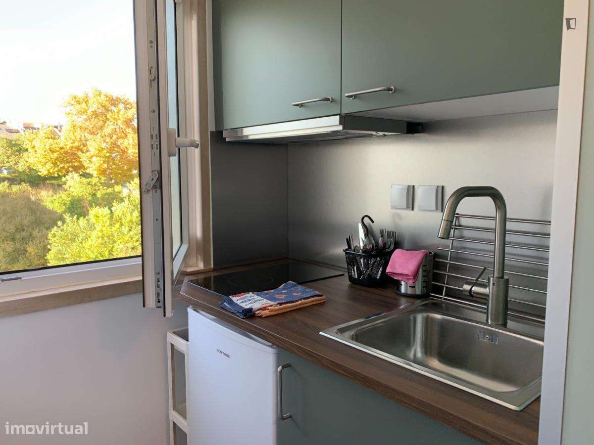 Estúdio - localizado em Lisbon - Grande imagem: 5/7