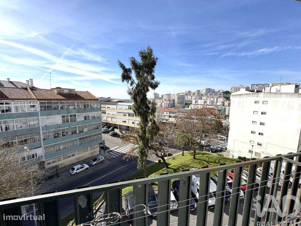 Apartamento T2 em Queluz e Belas de 79,2 m2 - Grande imagem: 4/37