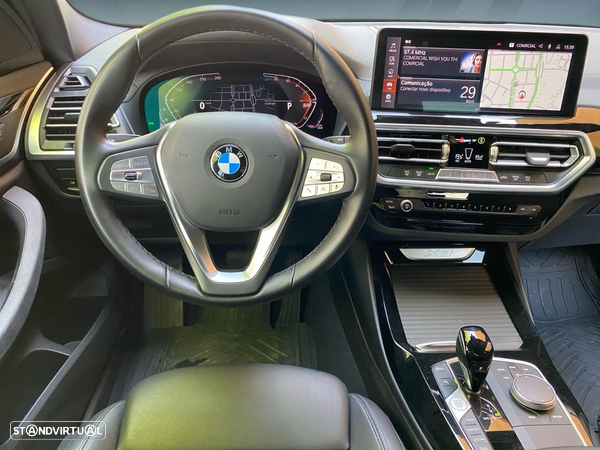 BMW X3 20 d xDrive xLine - 11