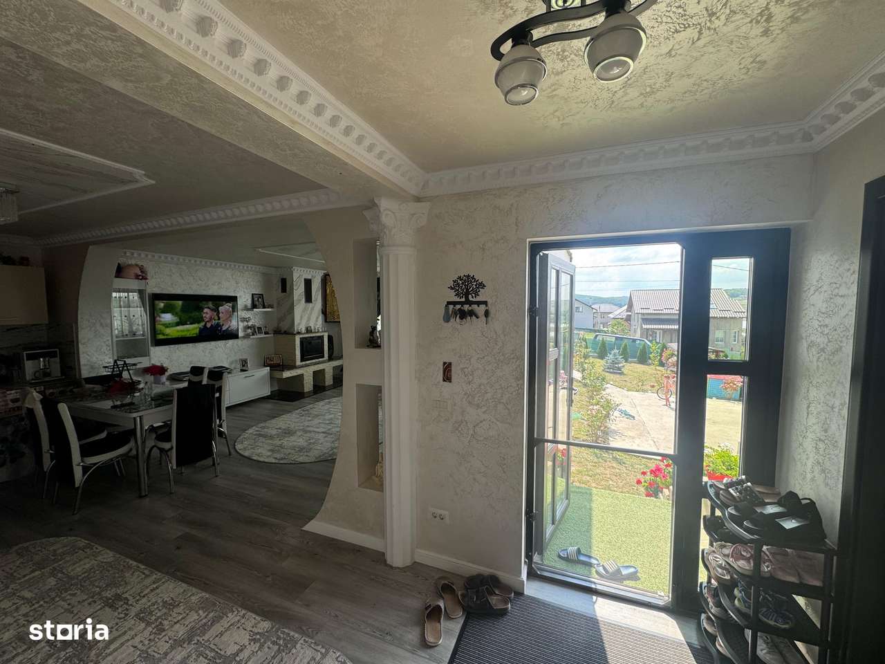 Casă Zona Lebăda - Lac, 510 mp teren, vânzare sau schimb cu apartament - Imagine principală: 4/11